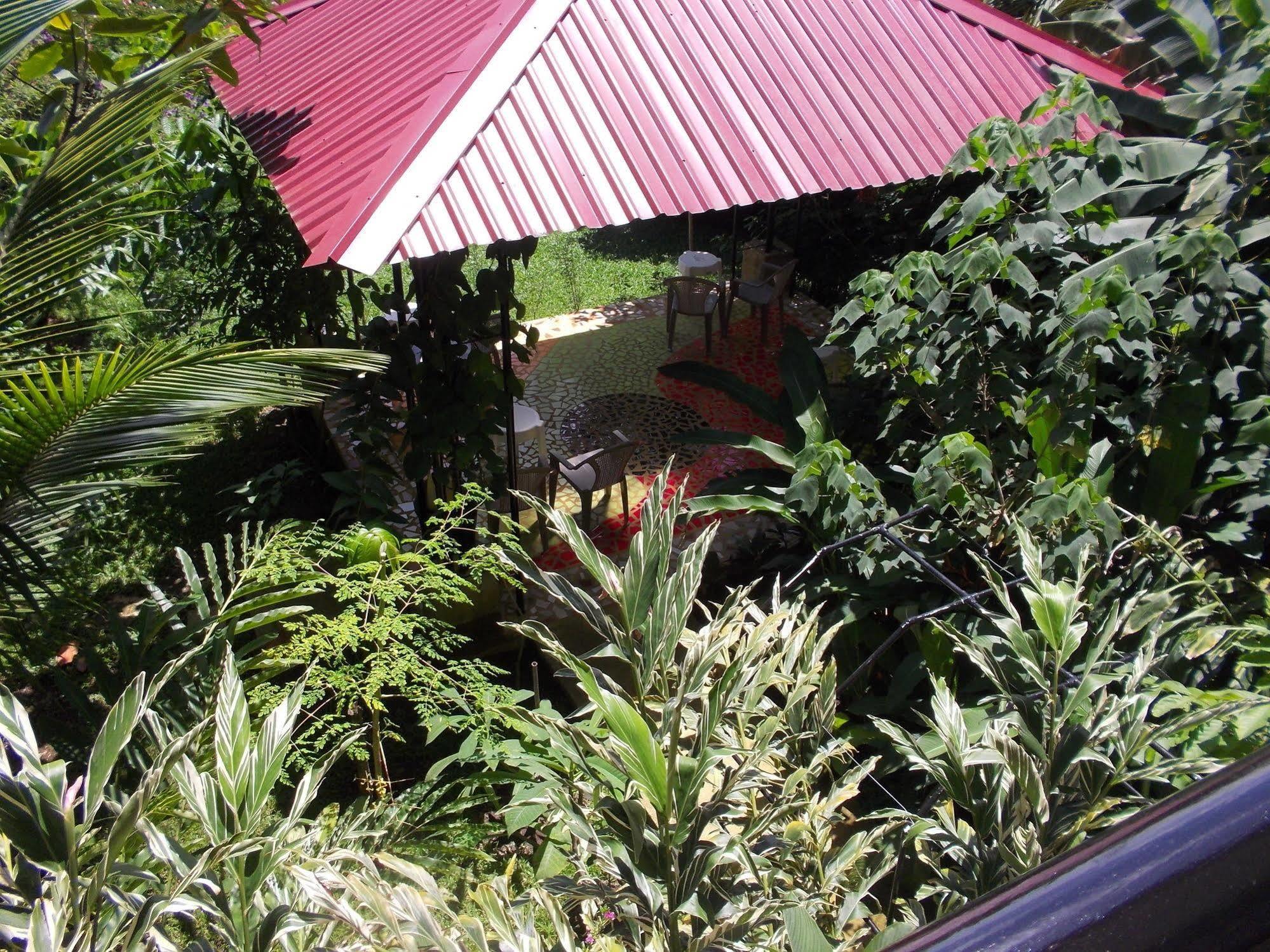 Hotel Tierra Del Fuego La Fortuna Exterior photo