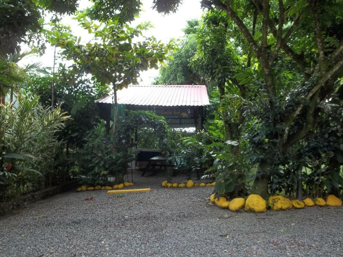 Hotel Tierra Del Fuego La Fortuna Exterior photo